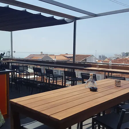 9hotel Mercy מלון 4*