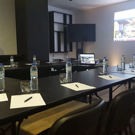 فندق 9hotel Mercy Lisboa