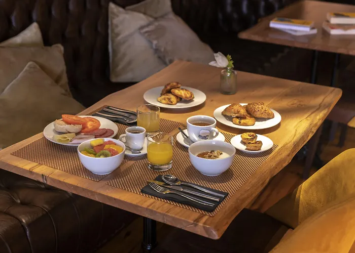 Otel 9hotel Mercy 4*