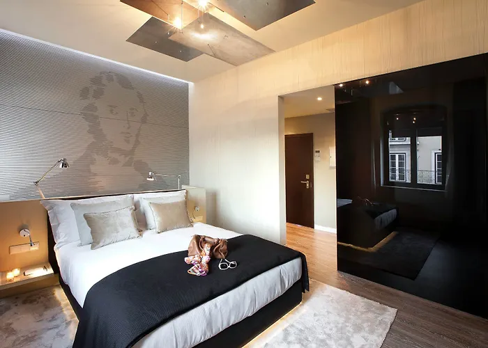 Otel 9hotel Mercy 4*