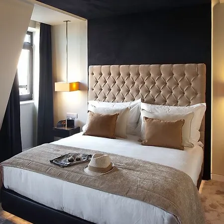 فندق 9hotel Mercy