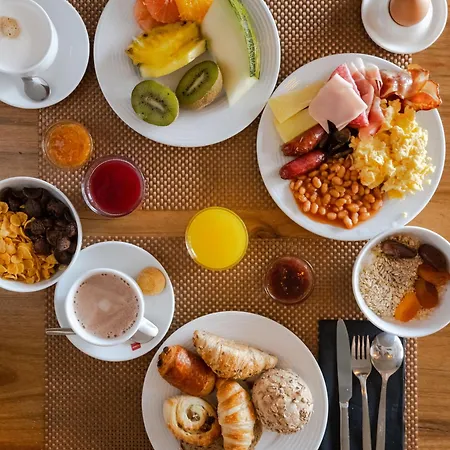 9hotel Mercy فندق 4*