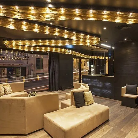 فندق 9hotel Mercy 4*