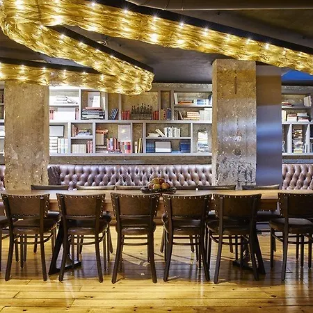 فندق 9hotel Mercy Lisboa
