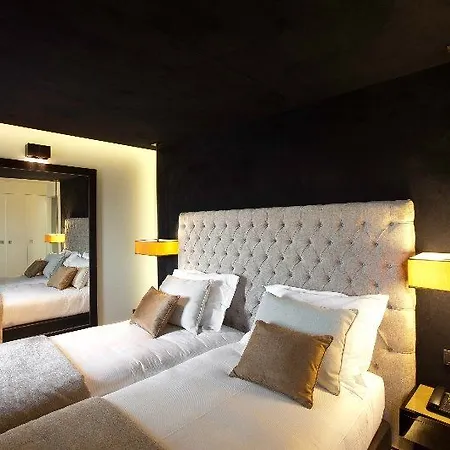 Hotel 9hotel Mercy 4*