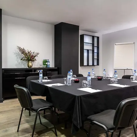 فندق 9hotel Mercy