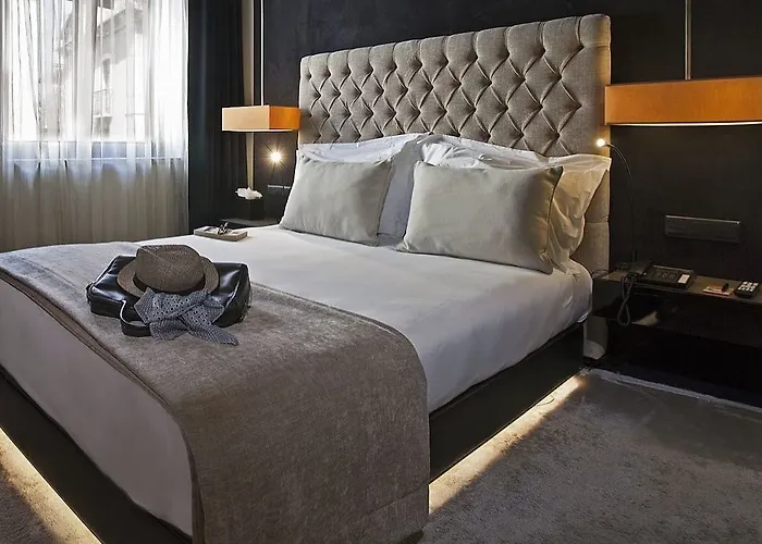 Hotel 9hotel Mercy Lissabon