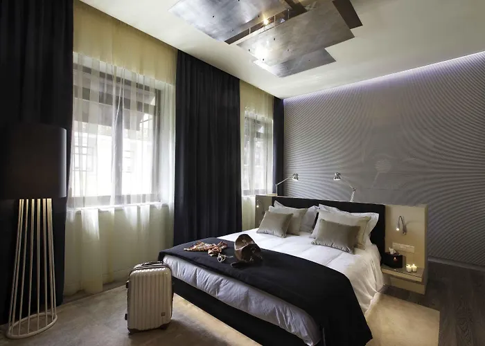 9hotel Mercy 4* Лиссабон