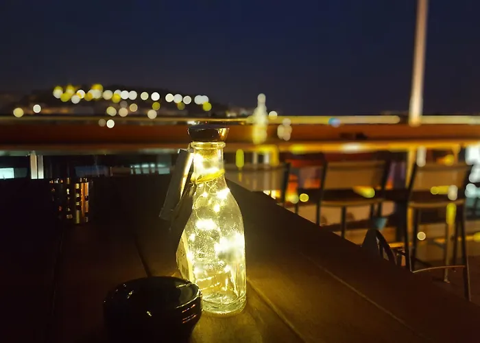 9hotel Mercy Отель Лиссабон