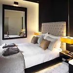 9hotel Mercy Otel 4*
