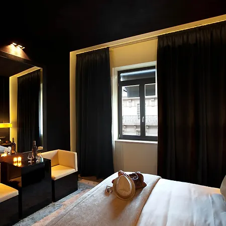 9hotel Mercy 4*