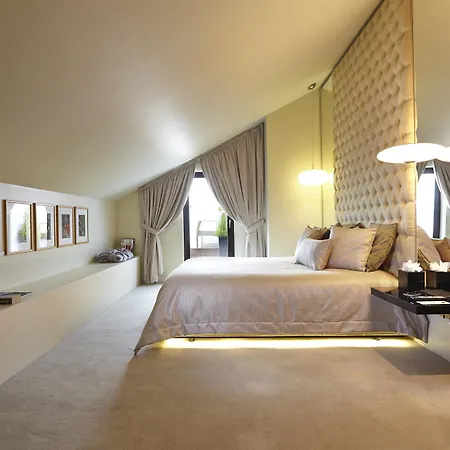 9hotel Mercy 4* Lisbon