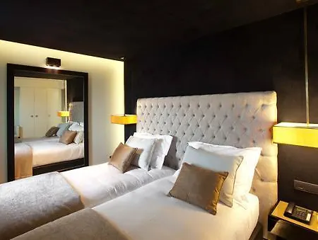 9hotel Mercy Hotel