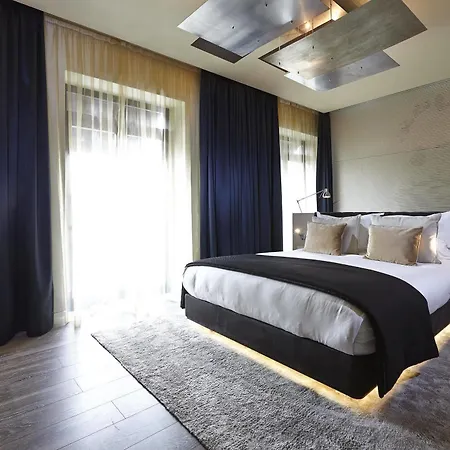 Hotel 9hotel Mercy