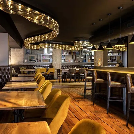 9hotel Mercy Hotel